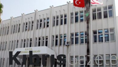 TAŞIMACILAR, VERİLEN İZİNLERİ PROTESTO ETTİ 1 tasimacilar verilen izinleri protesto etti bN3TaXHB