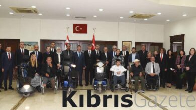 tekerlekli sandalyeler engelli bireylere dagitiliyor 8VIq7kjT