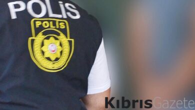 temizlik yapmak icin gittigi iki ayri evi soydu 9p8r7ssC