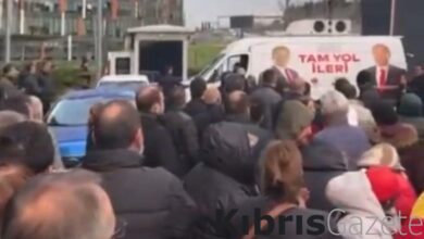 adaylardan rahatsiz olan chplilerden istanbul il binasi onunde protesto 7XaxnHb1