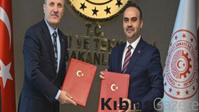 bakanlik ve yok arasinda universite sanayi is birligi icin imzalar atildi XNBNjYT3