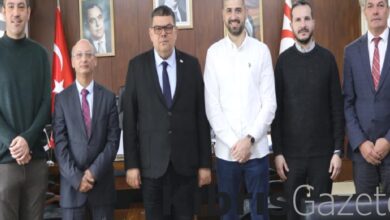 berova sigorta acenteleri birligi dernegi heyetini kabul etti 9xEkRDLW