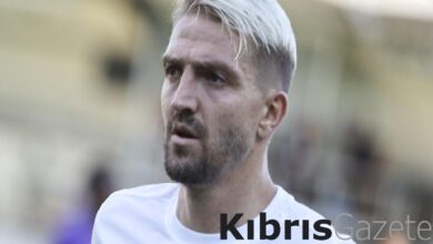 caner erkin yine olay oldu frikikten gol atan oyuncu takim arkadaslarina kizdi P5QHNHqG