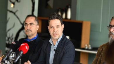 DAÜ-SEN basın toplantısı düzenledi… Hoşkara: “DAÜ’de yaşanan mali krizin temel nedeni kötü yönetim” 6 dau sen basin toplantisi duzenledi hoskara daude yasanan mali krizin temel nedeni kotu yonetim jCGfjsRQ