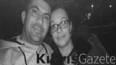 depremde yasamini yitiren husam cifti icin anma toreni duzenleniyor j2PtXJ8e