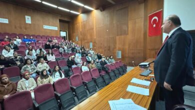 dincyurek goreve yeni baslayan 102 hemsireye tavsiyelerde bulundu ozveriyle calisin ve surekli ogrenin uzhZymtc