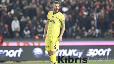 Edin Dzeko idmanda yer almadı! Sebebi kas yorgunluğu 1 edin dzeko idmanda yer almadi sebebi kas yorgunlugu sDkrlQAW