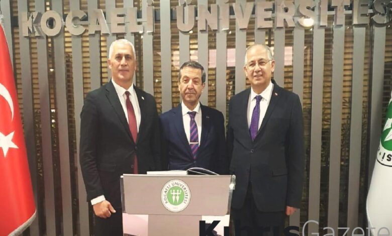 Ertuğruloğlu ve Amcaoğlu “KKTC ile Türkiye-AB İlişkileri” paneline katıldı 1 ertugruloglu ve amcaoglu kktc ile turkiye ab iliskileri paneline katildi yCaJccAS
