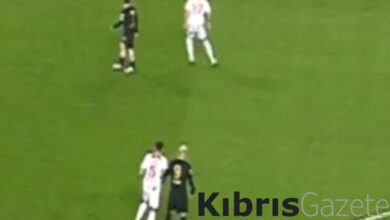 Galatasaray taraftarından Mauro Icardi'nin sayılmayan golünü itiraz 3 galatasaray taraftarindan mauro icardinin sayilmayan golunu itiraz h4vsETDT