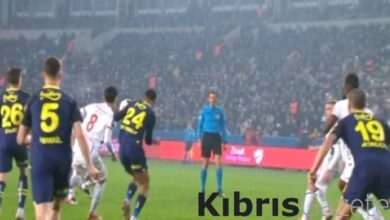 gaziantep fk fenerbahce macinin ilk yarisinda yasanan tartismali pozisyonlar HdYrkQDm