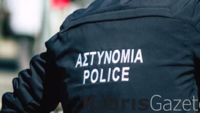 guney afrikadaki amcasindan miras kaldigini soyledi 2 kisiyi dolandirdi xgntiRDY