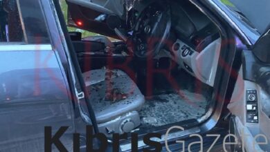 Haraket halindeki araç alev aldı! 7 haraket halindeki arac alev aldi Q3M1895I