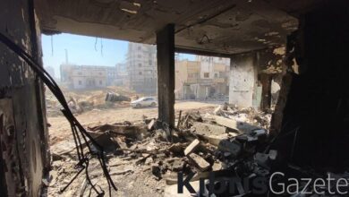 İsrail'in ağır bombardımanı, Gazze sokaklarını enkaza çevirdi 1 israilin agir bombardimani gazze sokaklarini enkaza cevirdi ikaR2Rsx
