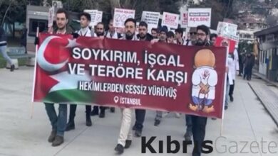 istanbulda gazze icin sessiz protesto doktorlar yurudu rL7Vim2u