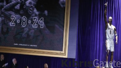 Los Angeles Lakers, Kobe Bryant'ın heykelini dikti 1 los angeles lakers kobe bryantin heykelini dikti 981NRBgi