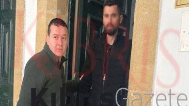 Öz kızına cinsel saldırıda bulunmakla suçlanıyor 1 oz kizina cinsel saldirida bulunmakla suclaniyor aTu4plRO