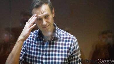 Rus muhalif lider Aleksey Navalny kaldığı cezaevinde hayatını kaybetti 9 rus muhalif lider aleksey navalny kaldigi cezaevinde hayatini kaybetti WrBa88EA