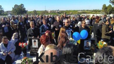 Şampiyon Melekler kabirleri başında anıldı 1 sampiyon melekler kabirleri basinda anildi SbBAEjsX