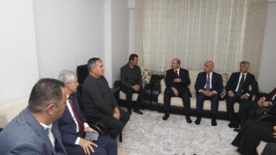 Tatar, 6 Şubat depreminde Kahramanmaraş’ta hayatını kaybeden vatandaşın ailesini ziyaret etti 1 tatar 6 subat depreminde kahramanmarasta hayatini kaybeden vatandasin ailesini ziyaret etti 891FvU2y