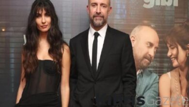 yatak sahnesiyle cok konusulmustu tuba buyukustun transparan tarziyla gundem oldu Kq8lOyiI