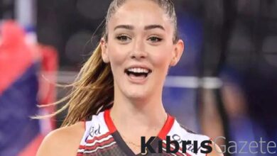 zehra gunesin kiz kardesini goren hayran kaldi ablasini sollar LyHXU5jd