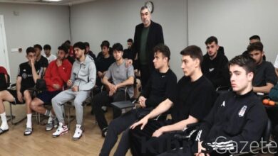 besiktas genc futbolcularina sosyal medya semineri verdi zrcnjB7R
