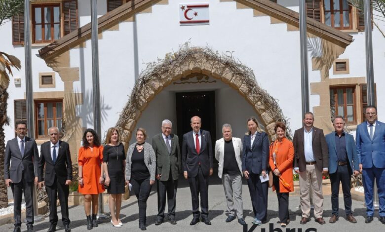 Cumhurbaşkanı Tatar, Ankara Gazeteciler Birliği heyetini kabul etti 1 cumhurbaskani tatar ankara gazeteciler birligi heyetini kabul etti 8ZNjMGgm