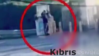 İsrail askeri Batı Şeria'da elleri havada yaşlı bir Filistinliyi öldürdü 8 israil askeri bati seriada elleri havada yasli bir filistinliyi oldurdu ykqBelbU