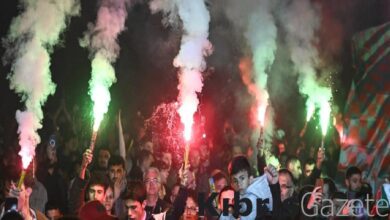 karsiyaka stadyum icin taraftar mitingi gerceklestirdi gYKVBgsp