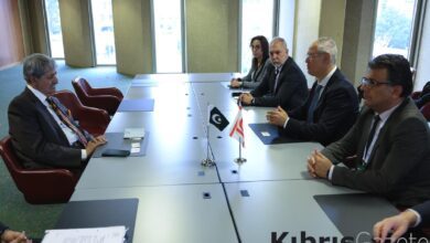 meclis heyeti cenevrede pakistan heyetiyle gorustu G8KPqAaV