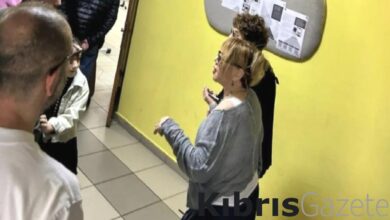 sezen aksu beykozda sandik basina gitti lfupc8Fr