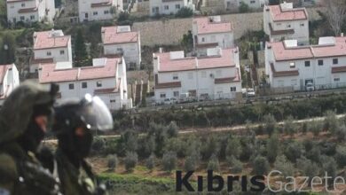 Yahudi yerleşimcilerden İsrail'e çağrı: Batı Şeria'ya saldırın 4 yahudi yerlesimcilerden israile cagri bati seriaya saldirin CHKq5JxD