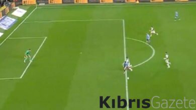 adana demirsporun fenerbahce karsisinda penalti bekledigi pozisyon YMQ9iNzi