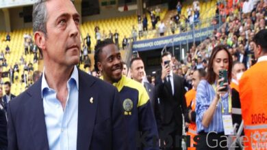 ali koctan erden timur sozleri her gece yatarken bizi dusun tg2YyLi5