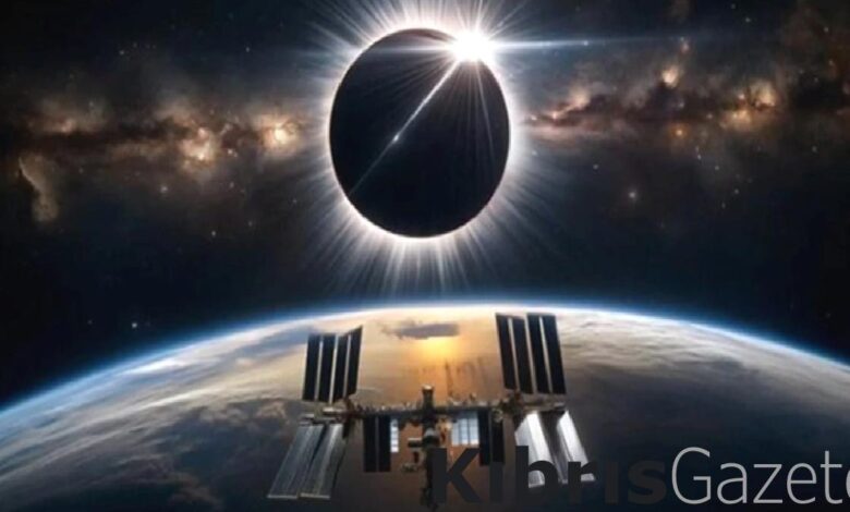 Astronotlar paylaştı: Tam Güneş tutulmasının uzaydan görüntüleri 21 astronotlar paylasti tam gunes tutulmasinin uzaydan goruntuleri TtxYRHSm