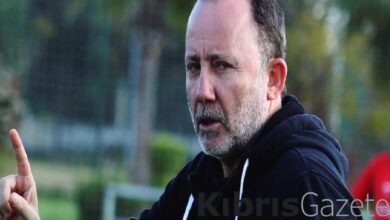 Beşiktaş taraftarından Sergen Yalçın sesleri 7 besiktas taraftarindan sergen yalcin sesleri PxBq1i1q