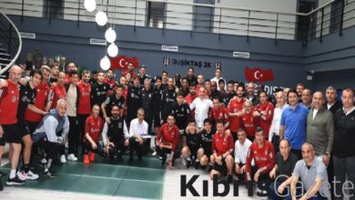 Beşiktaş teknik heyeti ve oyuncular, bayramlaşma töreninde buluştu 6 besiktas teknik heyeti ve oyuncular bayramlasma toreninde bulustu rjQaHzdG