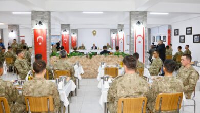 cumhurbaskani tatar topcu alayinda duzenlenen iftar yemegine katildi 1vmyA2bM