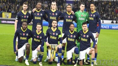 fenerbahce taraftarlari isyanda galatasaraya super kupa hediye etmeyin FGlIA3pz