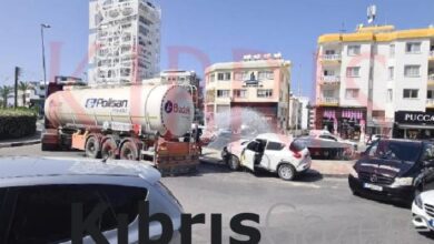 girnede sulu cemberdeki kaza nedeniyle trafik kilitlendi KmIF2WtV