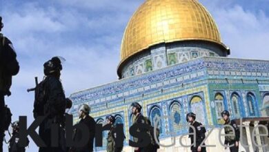 İsrail polisi sabah namazında Mescid-i Aksa’ya İHA’dan göz yaşartıcı gaz attı 9 israil polisi sabah namazinda mescid i aksaya ihadan goz yasartici gaz atti SCFxTgq8