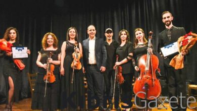 Lefkoşa Belediye Orkestrası ile Arabahmet’te müzik ve dansın buluşması 7 lefkosa belediye orkestrasi ile arabahmette muzik ve dansin bulusmasi ERpybcLH