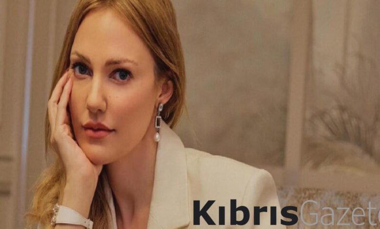 Muhteşem Yüzyıl'ın Hürrem Sultan'ı Meryem Uzerli, 4 milyon TL karşılığında Riyadlı ailenin yemeğine katıldı 1 muhtesem yuzyilin hurrem sultani meryem uzerli 4 milyon tl karsiliginda riyadli ailenin yemegine katildi yjlkLSKt