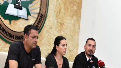 Şampiyon Melekleri Yaşatma Derneği ile Barolar Birliği, İsias davası ile ilgili tutuklu iki kişinin serbest bırakılmasına tepki gösterdi 9 sampiyon melekleri yasatma dernegi ile barolar birligi isias davasi ile ilgili tutuklu iki kisinin 9j8l6wzU