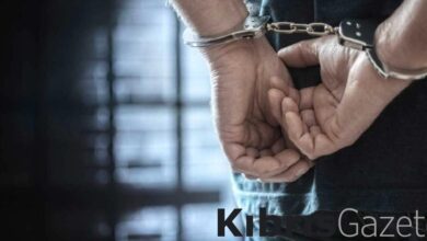 Ülkede izinsiz ikamet eden 3 kişi tutuklandı 5 ulkede izinsiz ikamet eden 3 kisi tutuklandi JdKUB85A