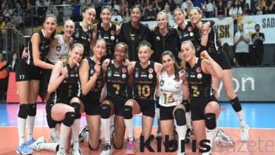 Vakıfbank, Türk Hava Yolları'nı yenerek sezonu 3. bitirdi 9 vakifbank turk hava yollarini yenerek sezonu 3 bitirdi GHICkKcC