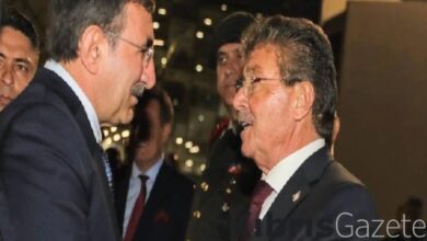 Yılmaz adadan ayrıldı 1 yilmaz adadan ayrildi TaHKEddY