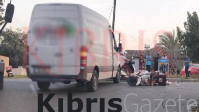 yine trafik yine kaza 6KHdVasn